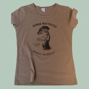 This is a super gorgeous ladies fitted T-Shirt. The illustration is stunning and unique with a beautiful vintage ‘Boere-Burlesque’ image and print design. The taglines are witty and this one says Donna Maytrix Dominate Your Matrix. White short sleeve T-shirt with a round neck.